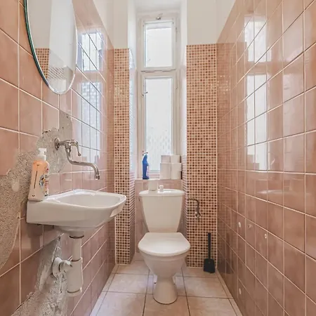 Private Room, Ac, W Kitchen